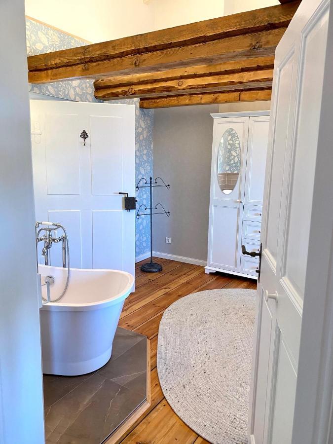 Villa B Das Zauberhafte Chalet Vetschau Exteriör bild