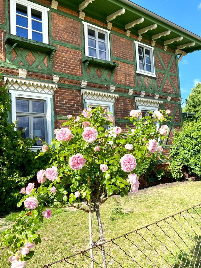 Villa B Das Zauberhafte Chalet Vetschau Exteriör bild